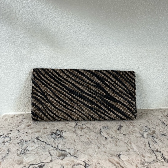 MMS Design Studio Zebra Print Clutch - Picture 4 of 5